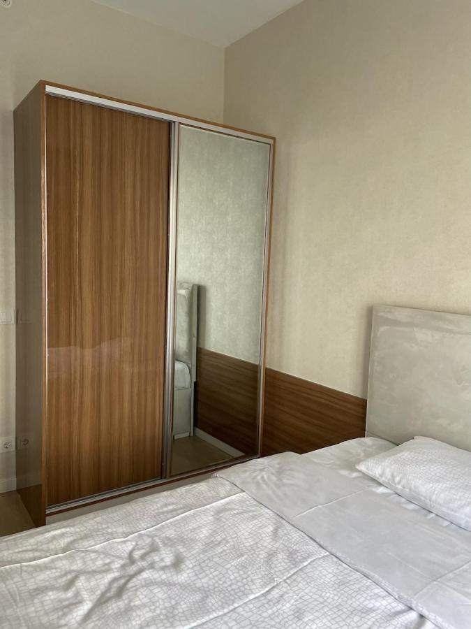 Brand-new 3-bedroom With Terrace Near Mall Of - Batisehir 36 Appartamento