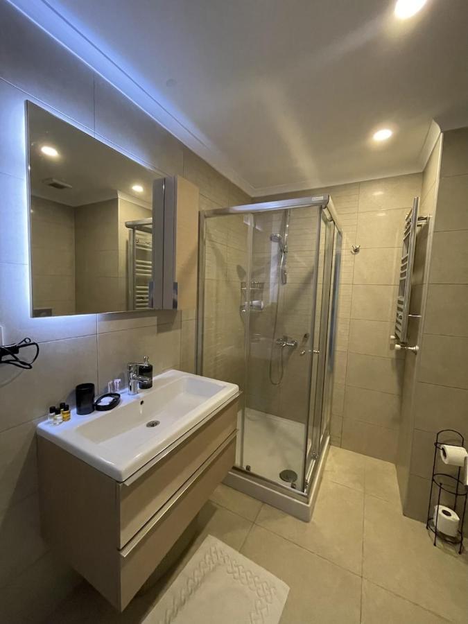 Appartamento Brand-new 3-bedroom With Terrace Near Mall Of - Batisehir 36 Provincia di Istanbul